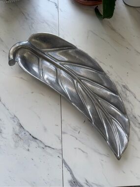 Wilton Bruce Fox Design Metal Leaf Tray